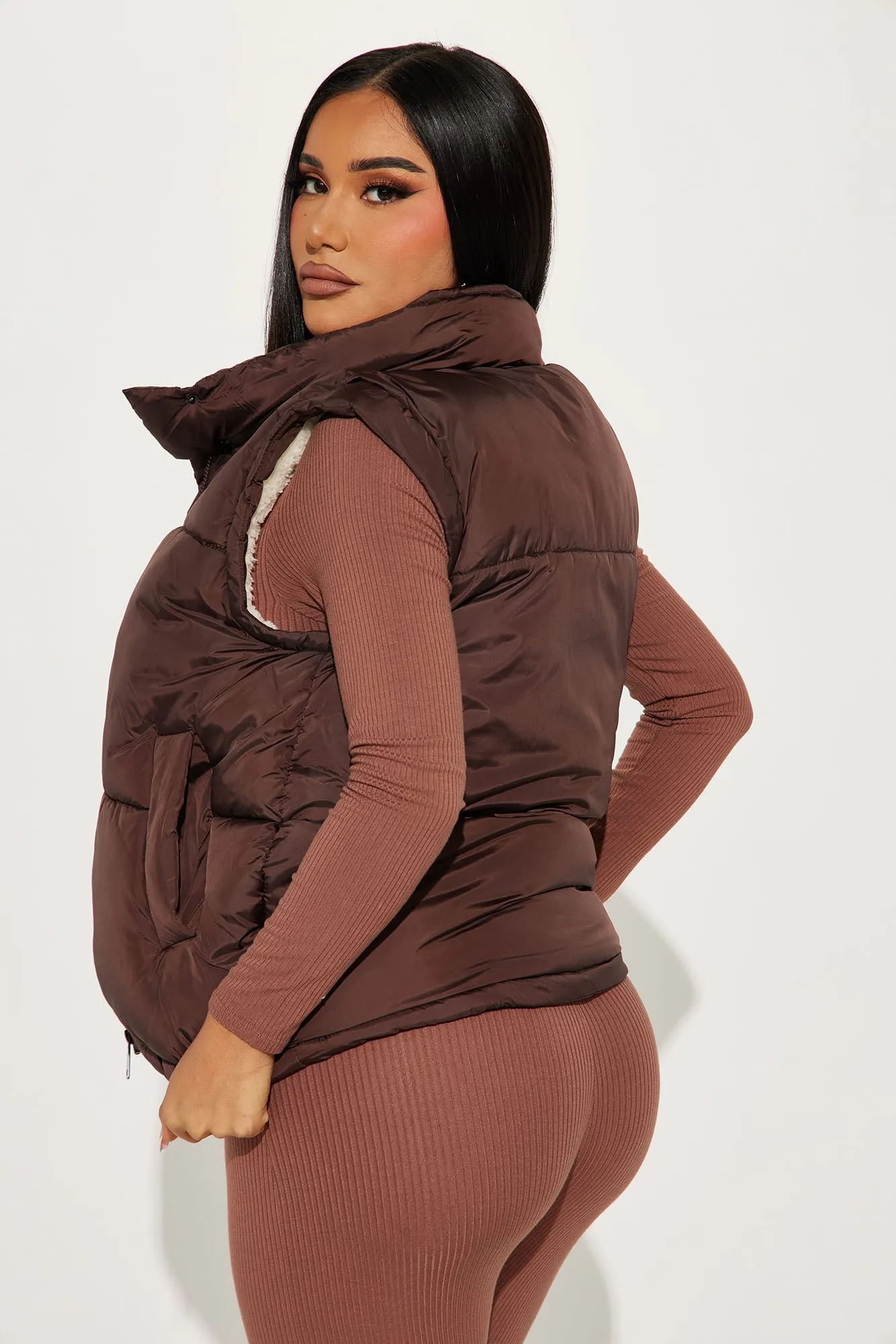 All Day Long Puffer Vest - Brown