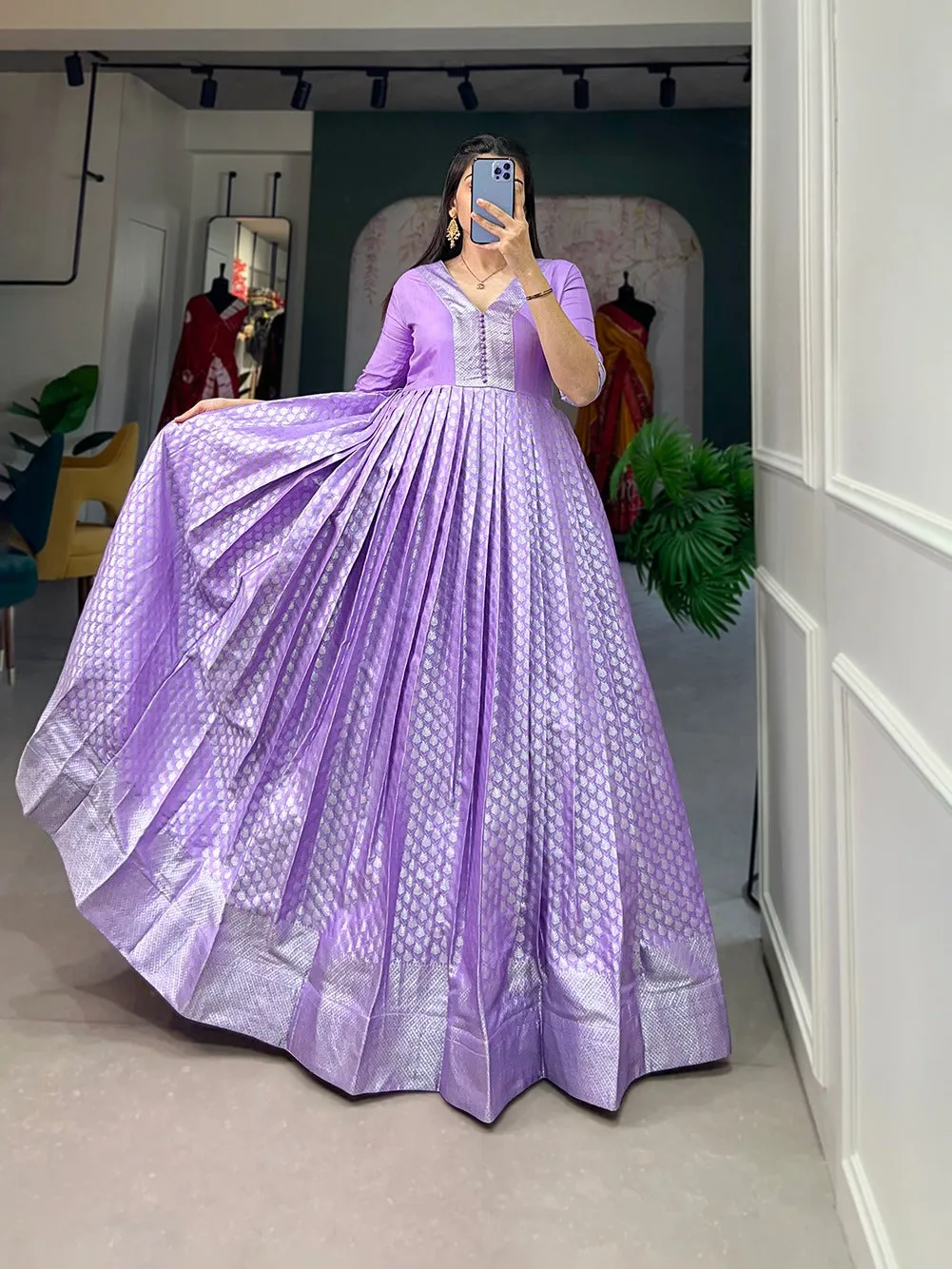 Enchanting Lavender Gown in Luxurious Jacquard Silk