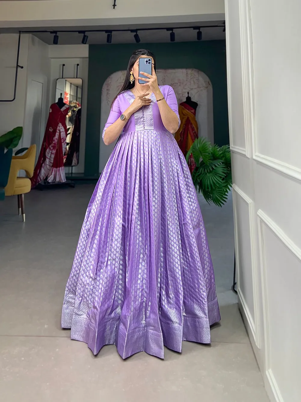 Enchanting Lavender Gown in Luxurious Jacquard Silk