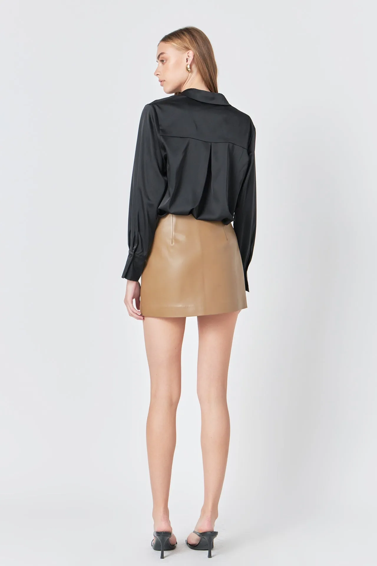 Endless Rose - Pu Slit Detail Skort